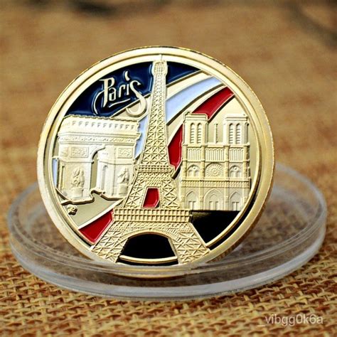 Notre Dame De Paris France Eiffel Tower Gold Plated Commemorative Coin