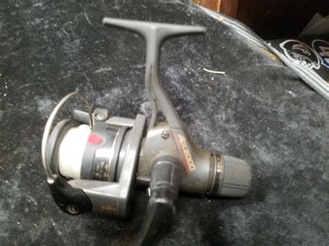 Vintage Shimano R2000 Ax2000 Quickfire Ii Spinning Fishing Reel Ebay