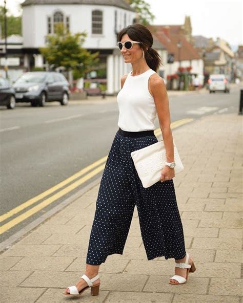 How To Wear Wide Leg Pants