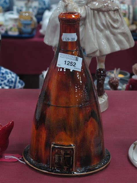 Lot 1252 Anita Harris Potteries Kiln Bud Vase