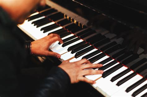 Free picture: piano, musician, artist, sound, hand, pianist