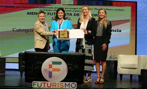 Santander Recibe El Premio De Excelencia Tur Stica Mencey Futurista De