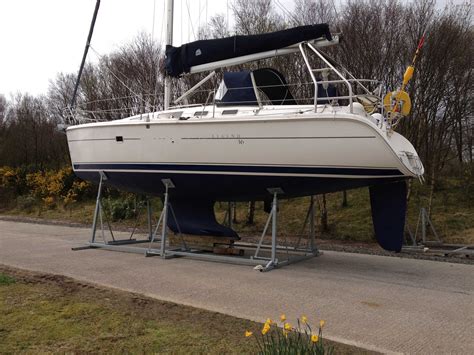 Folding Marina Yacht Cradles Tennamast Yacht Cradles And Masts Uk