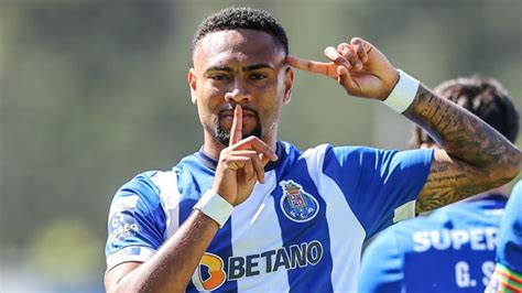 Wendel Silva Tem Mercado Na Europa E No Brasil Fc Porto Jornal Record