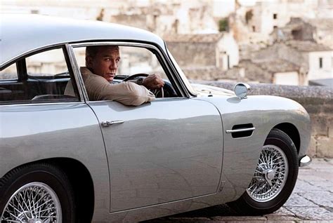 James Bonds Ultimate Aston Martin Gadget Cars