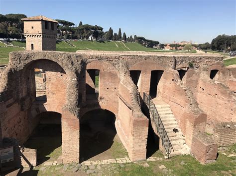 Der Circus Maximus In Rom Helptourists In Rome Helptourists In Rome