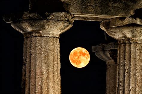 Majestic August Full Moon In Greece Mesmerizes Once Again