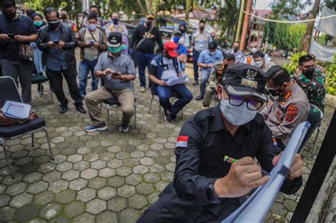 Pasien Covid Perumahan Griya Melati Di Evakuasi Ke Pusat Isolasi