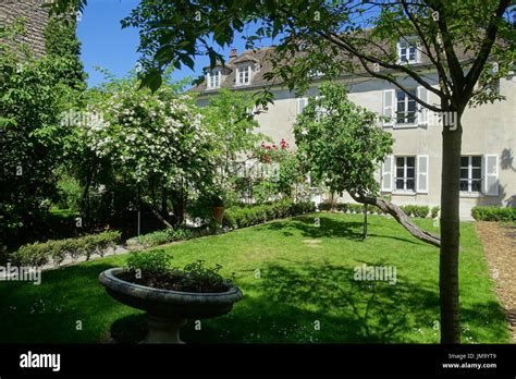 Jardins Renoir Banque D Image Et Photos Alamy