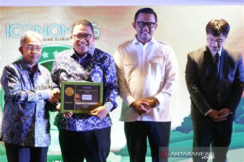 Bgr Logistics Raih Penghargaan Iconomics Csr Brand Equity Award