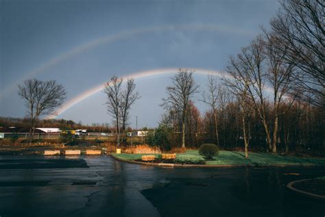 Bildet Regnbue Himmel Vann Tre Naturlandskap Sky Speilbilde