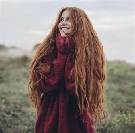 Pin By Geoffery Elliott On Gingers Redhead Hairstyles Long Long Hair