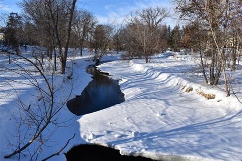 Snow Stays South Saturday Arctic Cold Hangs On Into Early Next Week