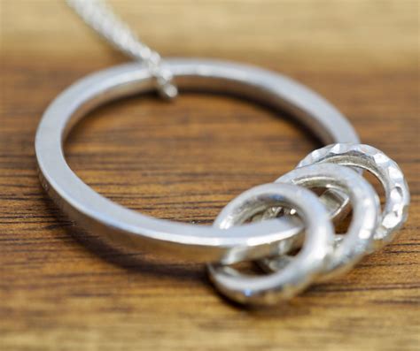 Linked Circles Necklace Sterling Silver Interlocking Circles Etsy