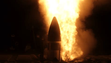 Video US Navy Shoots Down ICBM Target In Space From Sea For First Time