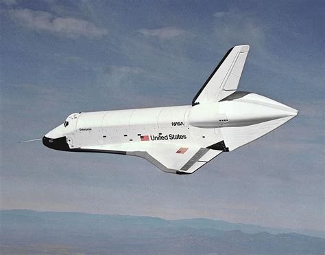 Space Shuttle Enterprise Unveiled 35 Years Ago to Star Trek Fanfare - Universe Today