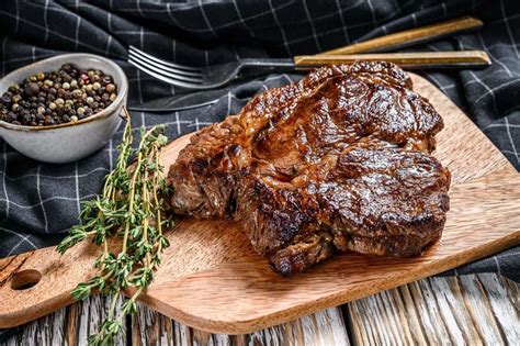 Best Rib Eye Steak Recipe Cast Iron Skillet At Patricia Ferrell Blog