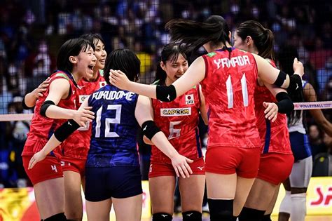 Vnl女子ファイナルラウンド出場選手14人が決まる。松井珠己と荒木彩花が外れ、柴田真果と目黒優佳が復帰。目黒はアウトサイドヒッター登録に