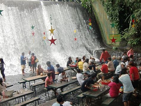 WATERFALL Restaurant In The Philippines Where Diners Get A Soaking