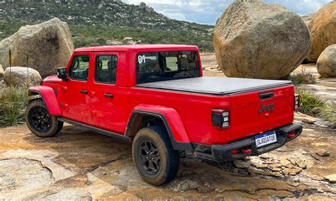 Jeep Confirma Que Vai Lan Ar A Gladiator H Brida Auto Tv