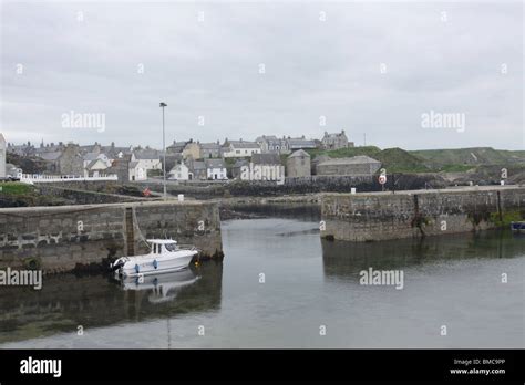 Portsoy harbour Scotland May 2010 Stock Photo - Alamy