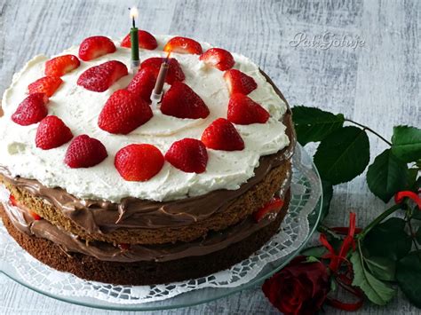 Naked Cake Z Nutell I Truskawkami