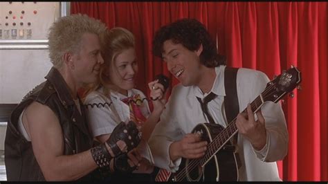 Robbie And Julia In The Wedding Singer Movie Couples Image 18447532