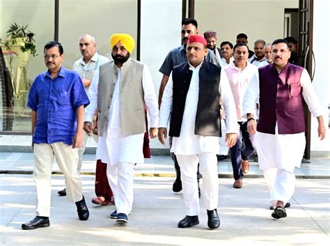 Delhi Chief Minister Arvind Kejriwal Along With Punjab Counterpart