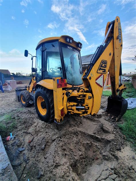 Retro Escavadora Jcb Cx Ja Iva Atalaia E Alto Estanqueiro Jardia