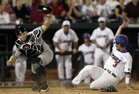 2 Usc 2011 College World Series Championship