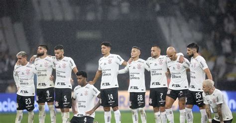 Atua Es Enm Corinthians N O Faz Boa Partida E Empata Bahia Em