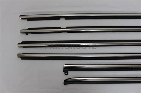 Buy Toyota Land Cruiser Prado Lexus Gx Oem Quarter Door Belt