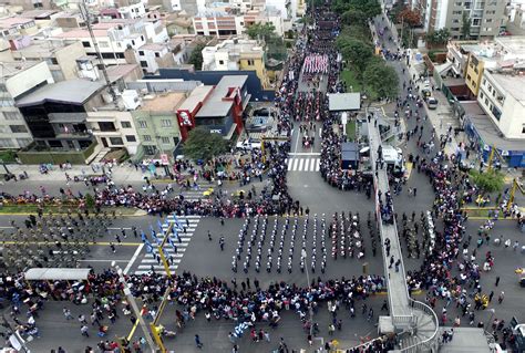 A Glimpse Into Perus 2017 Great Military Parade News Andina Peru News Agency