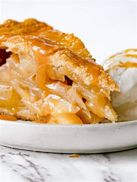 Deep Dish Caramel Apple Pie Recipe - Chenée Today