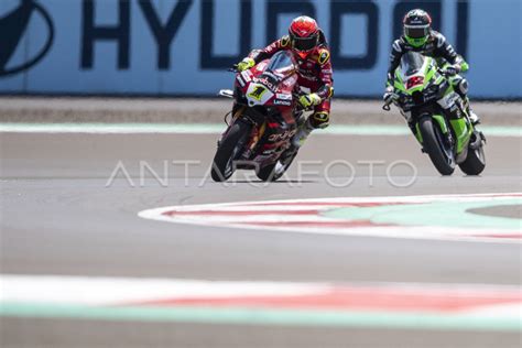 Sesi Latihan Bebas Pertama Wsbk Antara Foto