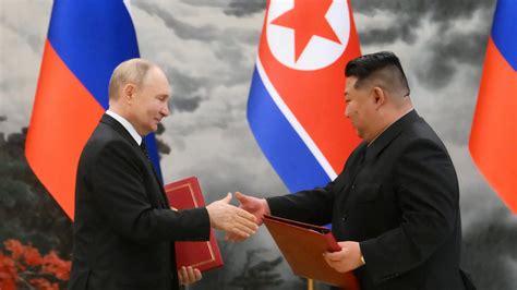 Kim Jong Un Y Vladímir Putin Firman Un Acuerdo Para Ayudarse Mutuamente