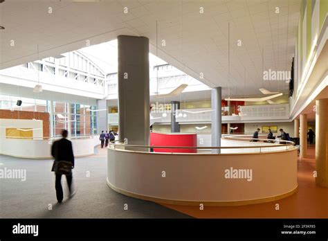 Malcolm Arnold Academy In Northampton Hi Res Stock Photography And