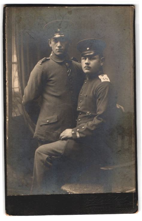 Fotografie Atelier Ideal Hannover Zwei Junge Soldaten In Uniform