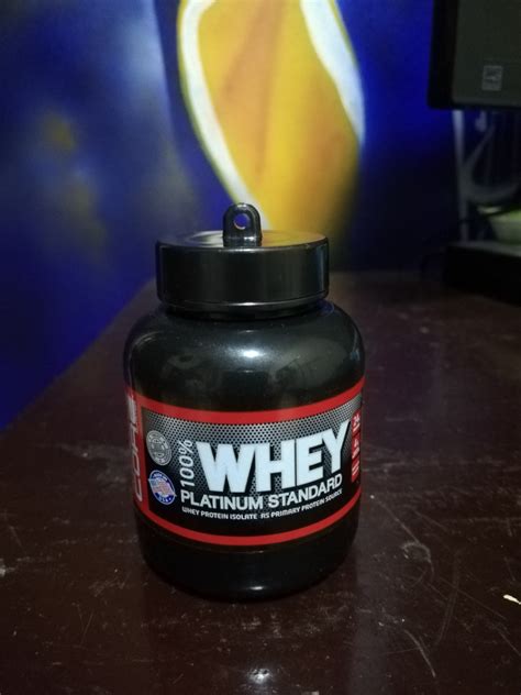 Muscle Core Whey Platinum Standard Portable Protein Powder Container