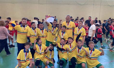 CSȘ Blaj U13 a devenit campioană națională la minivolei băieți Mesajul