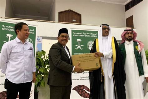 Arab Saudi Kembali Sumbang Ton Kurma Untuk Indonesia