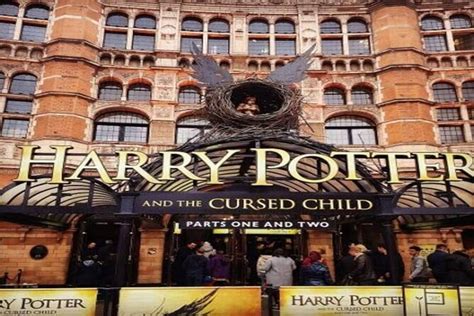 The Best Harry Potter Tour River Cruise And The London Dungeon