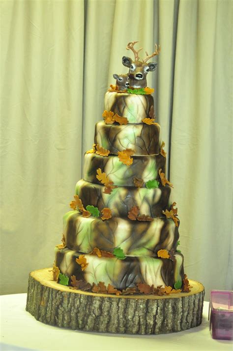 Camo Wedding Cake