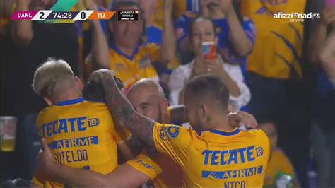 No para de anotar Gignac rompe récord y anota el 2 0 de vaselina