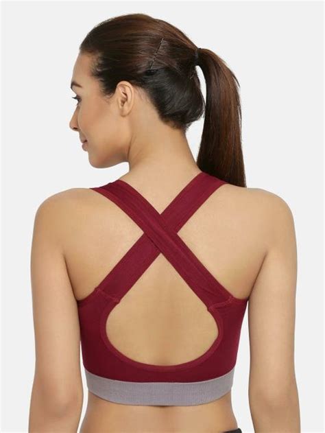 Buy Prettybold Cross Back Medium Impact Sports Bra Online At Best Prices In India Jiomart