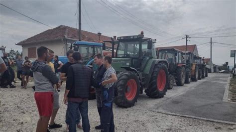 U ponedeljak šumadijski poljoprivrednici kreću iz Kragujevca ka Beogradu