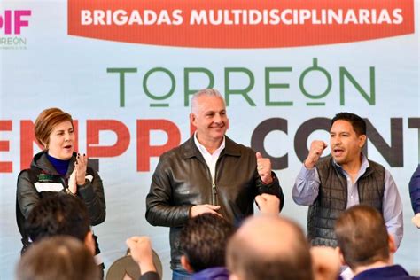 Rom N Alberto Cepeda Gonz Lez Entrega Techumbre Y Lleva Brigada De