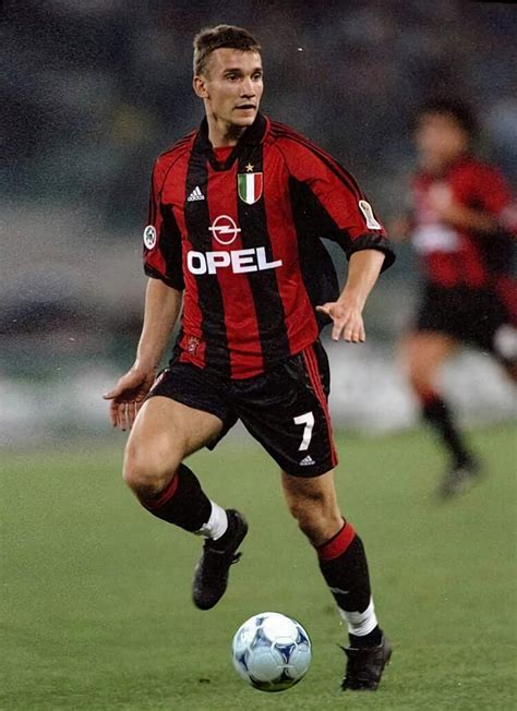 AC Milan 1998 99 Home Kit