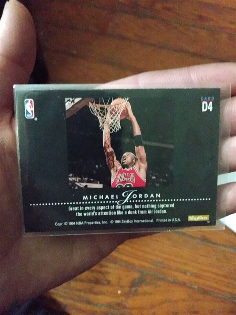 Michael Jordan 1993 94 Skybox Premium D4 Dynamic Dunks Insert Chicago