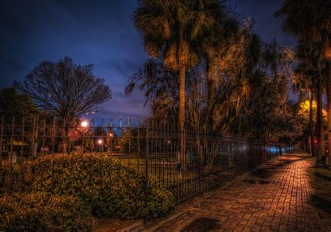 Ghosts of Colonial Park Cemetery | Haunted Colonial Park Cemetery